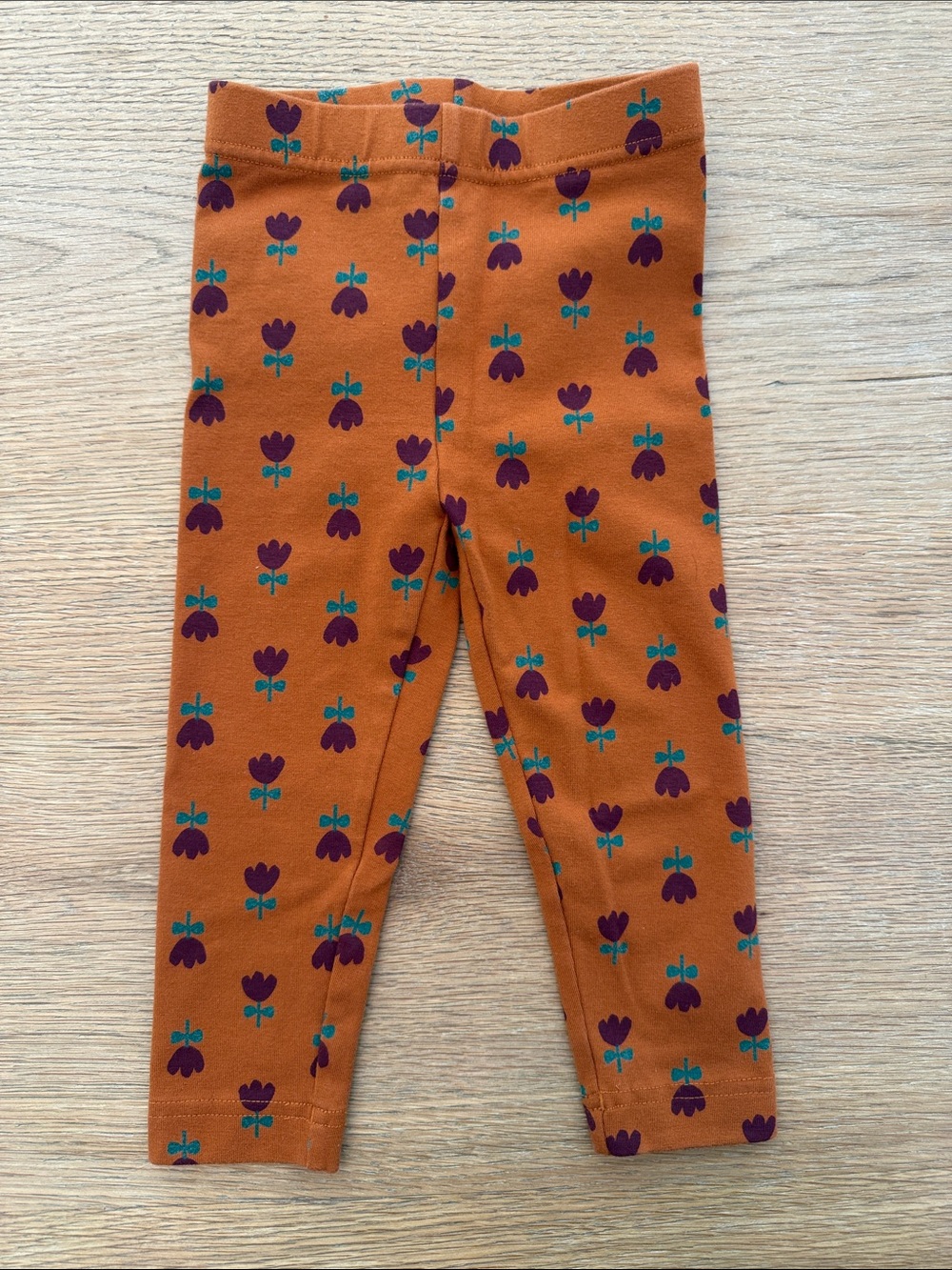 Hanna Andersson Kids Orange Floral Print Leggings never worn size 2T